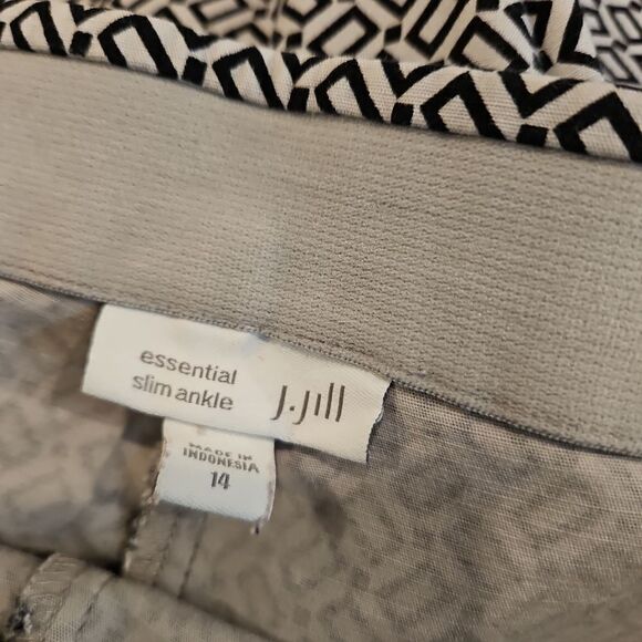 J.Jill Black and White Skinny Back Ankle CutOut sz 14 - Picture 3 of 7